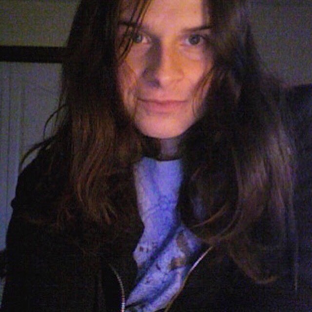 Hi🥀 https://t.co/L4qUxqvv7x