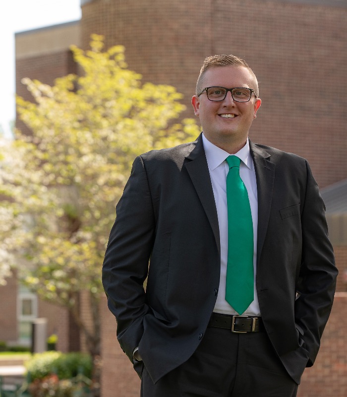 MotlowState's tweet photo. Motlow Alumnus Taylor Rayfield was honored as the 2021 One to Watch Young Alumni Award Recipient by the Motlow College Foundation.

Read more at https://t.co/Nwm8m7qqDq https://t.co/l2OIoEmsm3