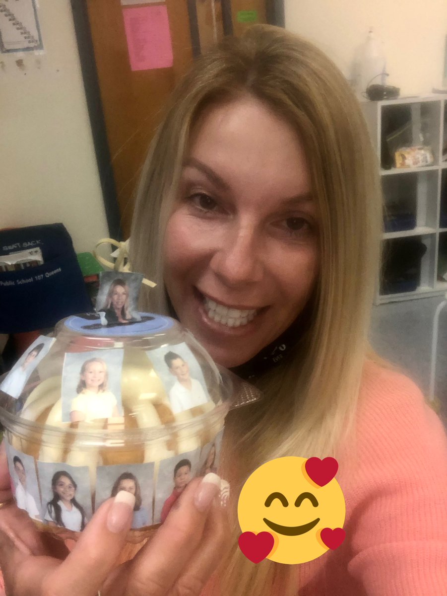 Thank you PTO for this creative and very delicious treat!@TommieBarfield <a href="/collierschools/">Collier County Public Schools</a>