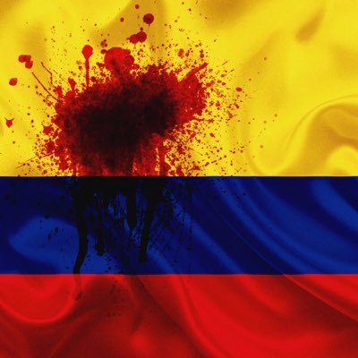NanpaBasico's tweet photo. Los políticos nos prometieron darnos una calidad de vida y nos están jodiendo. La policia prometió cuidarnos y nos están matando; así que cuando el pueblo se encienda no se vayan a quejar. ¡COLOMBIA NO TIENE MIEDO! https://t.co/Sztv7ttM0j