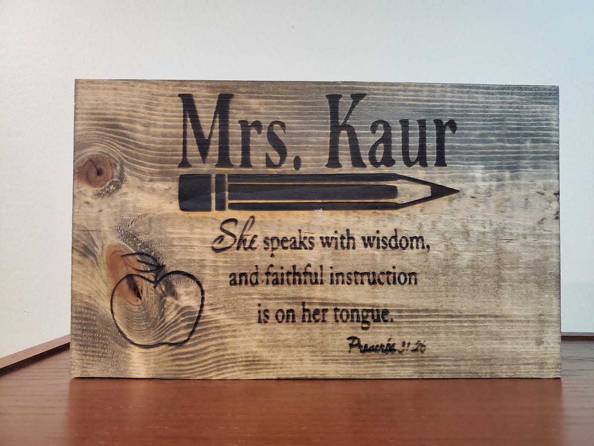 KKaur302's tweet photo. I am blessed to be surrounded by teachers who lift each other up and celebrate each other. Thank you @MrsG_28 !! #TEACHERAppreciationWeek2021  #pandemicteacher https://t.co/07o4tURrRR