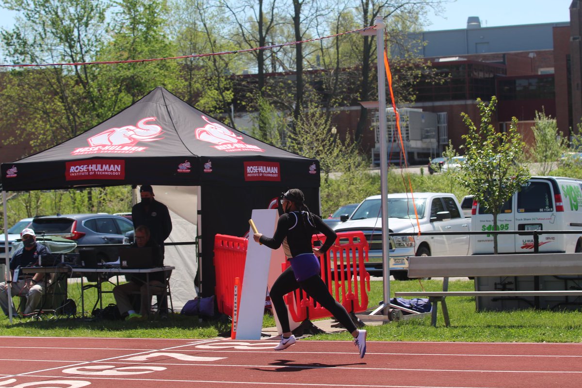 DefiCollegeXCTF's tweet photo. HCAC Conference Championships Meet Photos📸
#GoDefiance #defiancecollegetrack #yellowjacketnation https://t.co/OkmGSAzym5