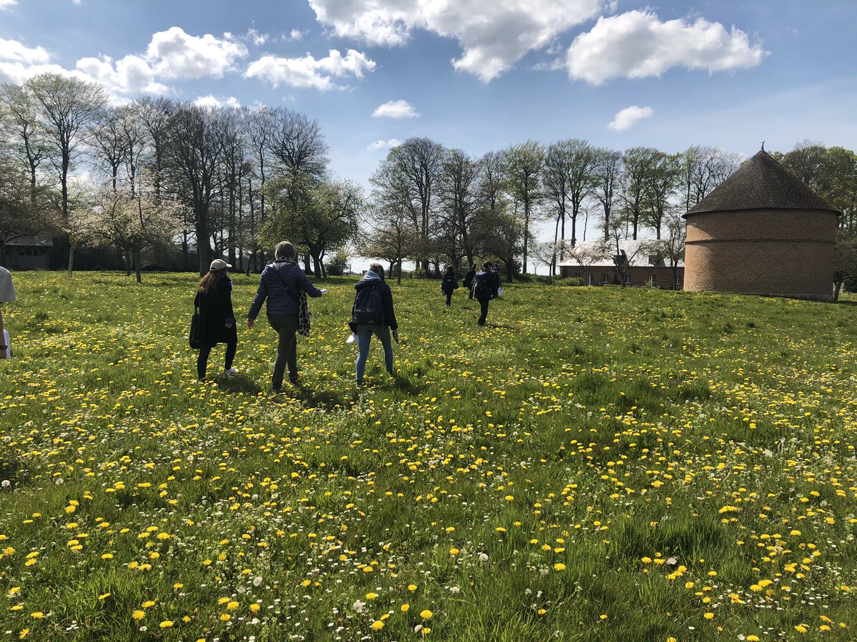 MuriloVeloso7's tweet photo. How about a class in a farm of the 12th century that are still active and that serves as a model for many agroforestry system used nowadays? This is the old knowledges being used as low-techs that can help us to face the current problems, valorising the local culture. https://t.co/pveArYoiR9