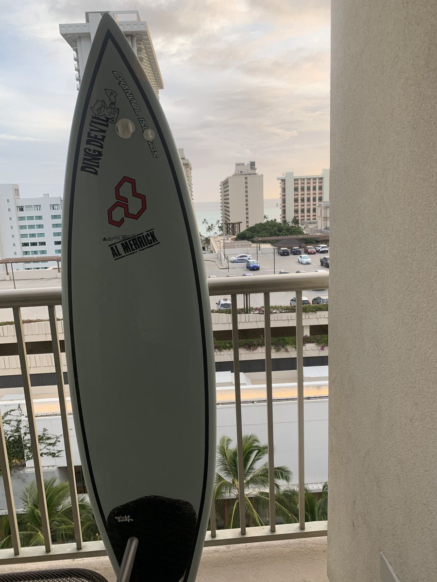 One of the greatest vacays of my life. Many more surf trips to come. I’ll be back in October, Hawaii! Biggest Mahalo! 🤙🏼