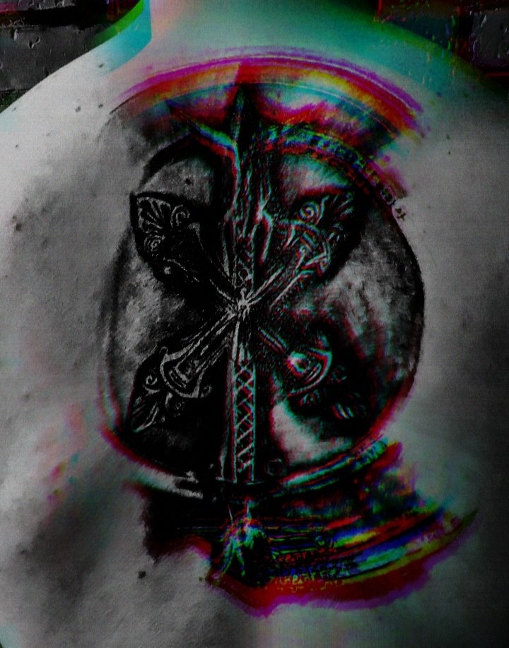 bitonthecode's tweet image. 数年後、私はついに私の #RoodInverse タトゥーを手に入れました。 #VagrantStory に関わったすべてのチームに感謝します。 このような素晴らしいゲームをありがとうございました。
@minagaw @keziahjp @YasumiMatsuno @SquareEnix @DailyVagrant