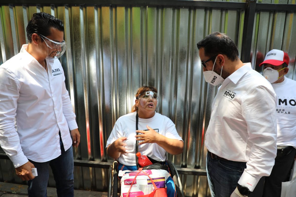 vromog's tweet photo. Al caminar las calles de #ModeloPensil las y los vecinos nos recuerdan que hemos hecho una buena labor trabajando en conjunto, pero sobre todo que el compromiso para mejorar #MiguelHidalgo hoy es mayor 

#SaberGobernar
#RomoCONTIGO https://t.co/jB9vtixvRF