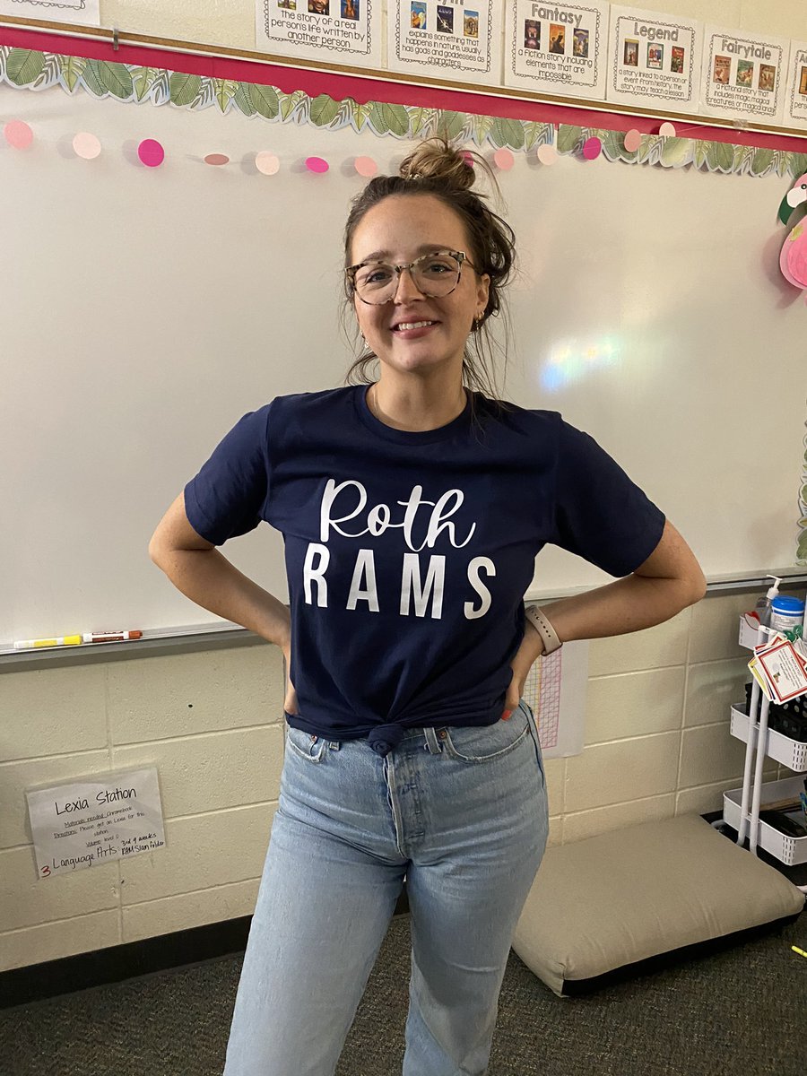 MsDavis4grade's tweet photo. Personalized school tees by my lovely friend Madeliene!! Check out her Etsy 😍😍

https://t.co/U4hfuudVKy https://t.co/V89mIo8gOY