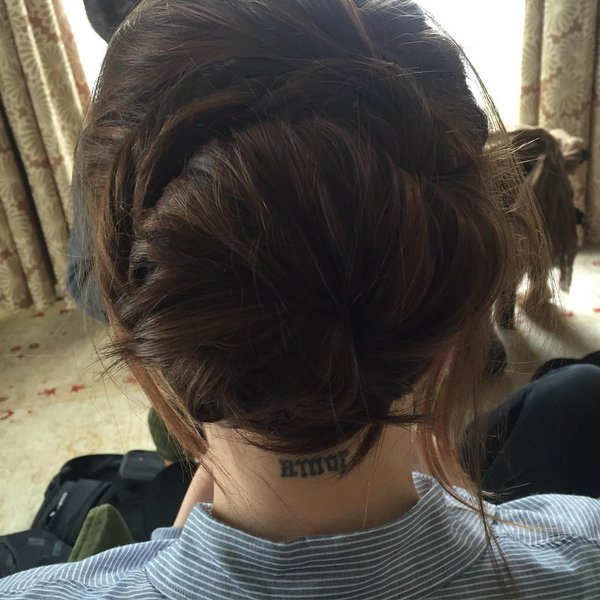 onthisdaydakota's tweet photo. MAY 3rd, 2016: "Go big or go home! #BigBun for my lady #dakotajohnson tonight for @colbertlateshow #MarksEyeView"
📸 marktownsend1 IG https://t.co/vRuNrMkHp3