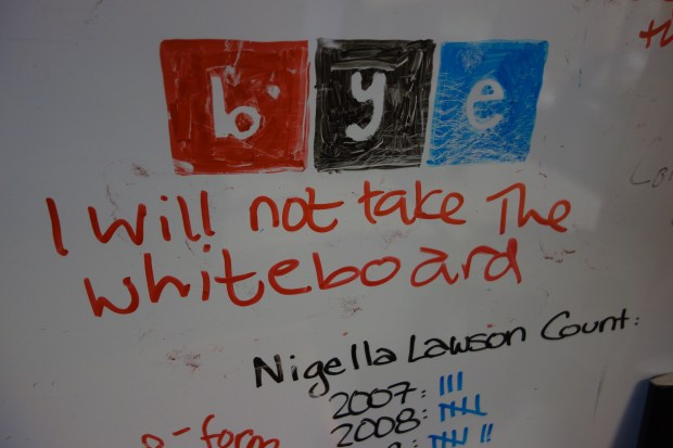 elisewho's tweet photo. @NPR @KUTNews @lourdesgnavarro And a fave memory, as we mark #NPR50:
In 2013, NPR HQ moved from its old digs on 635 Mass to 1111 N Capitol. And we graffitied the building old office before it was demolished, in the most NPR ways #everythingwillbebetter https://t.co/ctHWOizKvx
