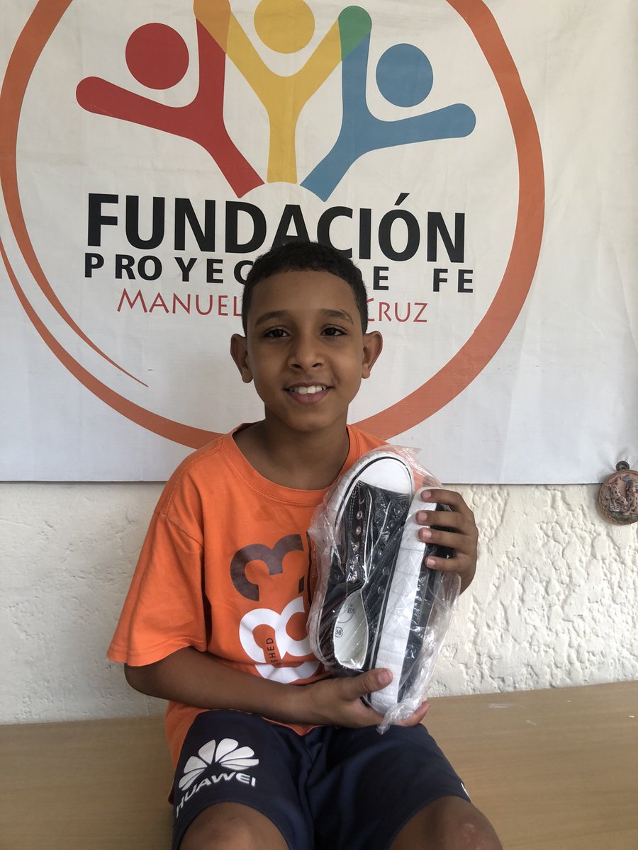 proyectodefeONU's tweet photo. Dios ha sido Bueno!
•
#fundacionproyectodefeManuekadelaCruz #thehomeflowRD https://t.co/LiEOKfHLJK