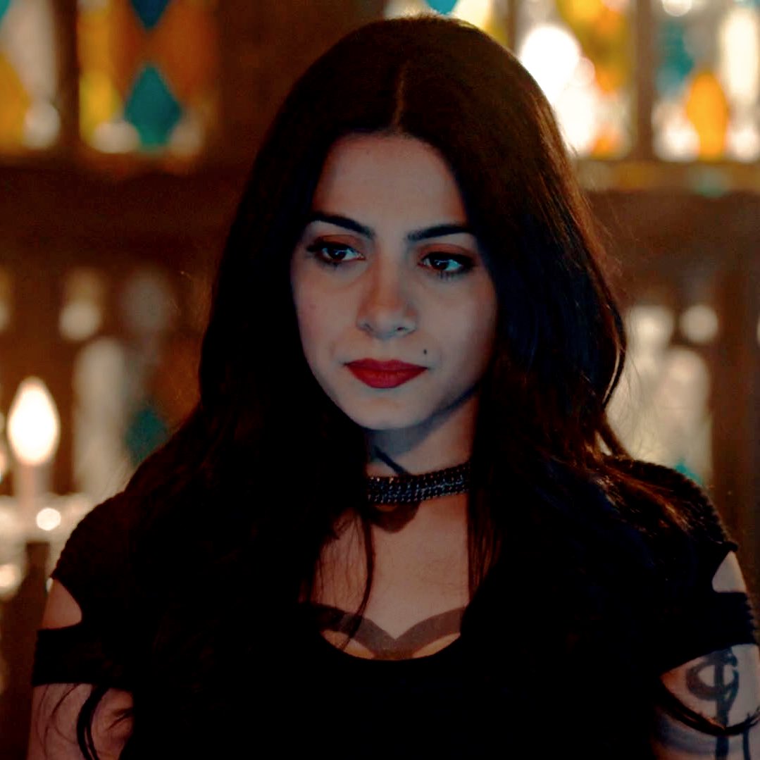 BitchcraftMode's tweet image. LAYOUT FOR @MiscueConscript !

please don’t forget to credit;
psd credit to myself!
— ChemicalBlayde