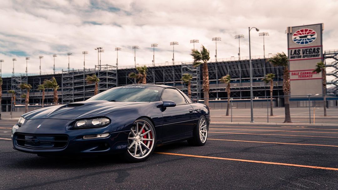 Grimm Media with this awesome shot of Alex's <a href="/DetroitSpeedInc/">Detroit Speed</a>  Equipped Camaro at <a href="/Holley_News/">Holley Performance Brands</a> LS Fest West.

#DetroitSpeed #DetroitSpeedEquipped #Suspension