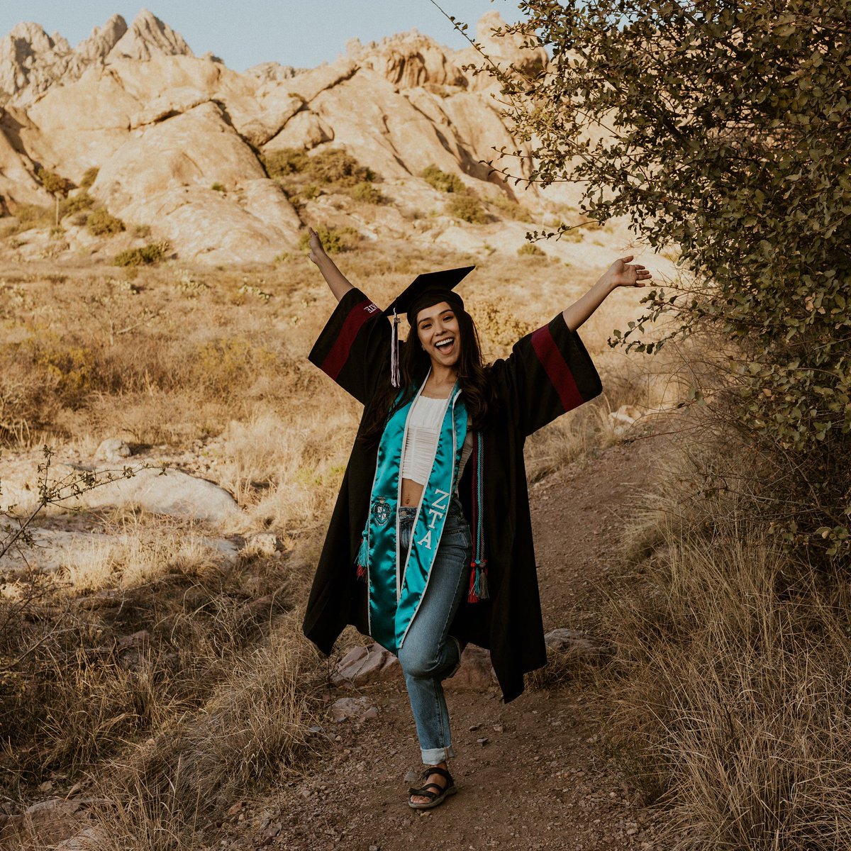 ☀️Senior Spotlight: Savannah Martine

Savannah is a Fall 2017 initiate of the Beta Nu chapter of ZTA @ztanmsu ! The positions she has held are Director of Sisterhood, Director of Activites, &amp; Think Pink Chairman!! 🤩

Savanna‘s favorite memory is being intermural champions! 🏆