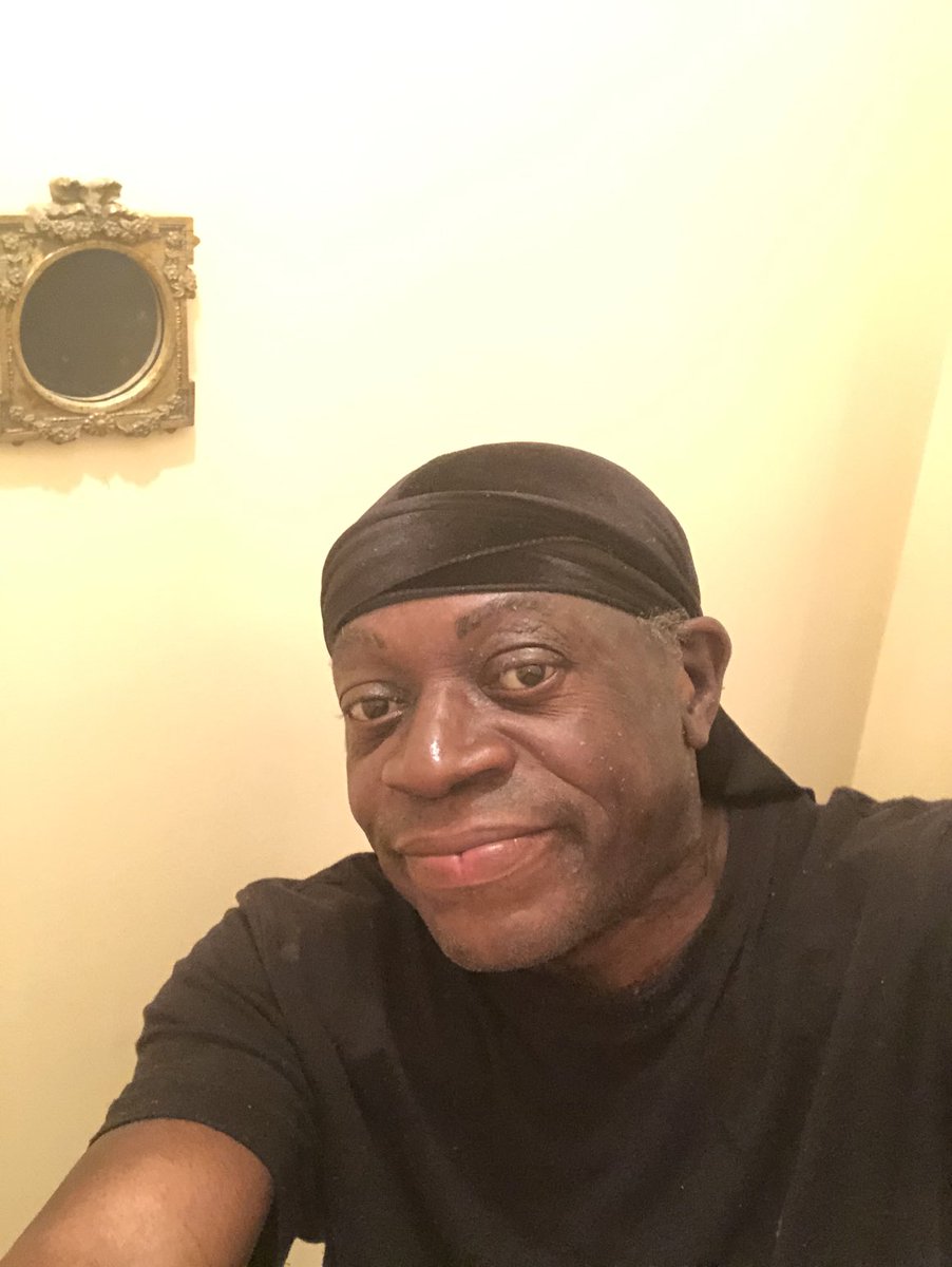 IvanWhitaker's tweet image. Feeling good live your best life just like me !