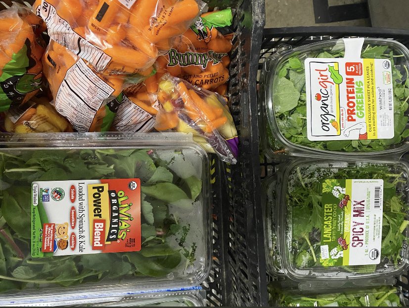 shoutout to <a href="/abelofearth/">abel</a> &amp; <a href="/plantbasedvibes/">keep growing 🌱</a> for the organic produce food rescue! 🥬🥒🍈✨

Join us tomorrow from 3-5pm at 4095 Minnesota Ave for our weekly produce giveaway. We’ll have organic produce, non-perishables, &amp; toiletries all for free! 
Come vibe 
#freecommunitypantrydc