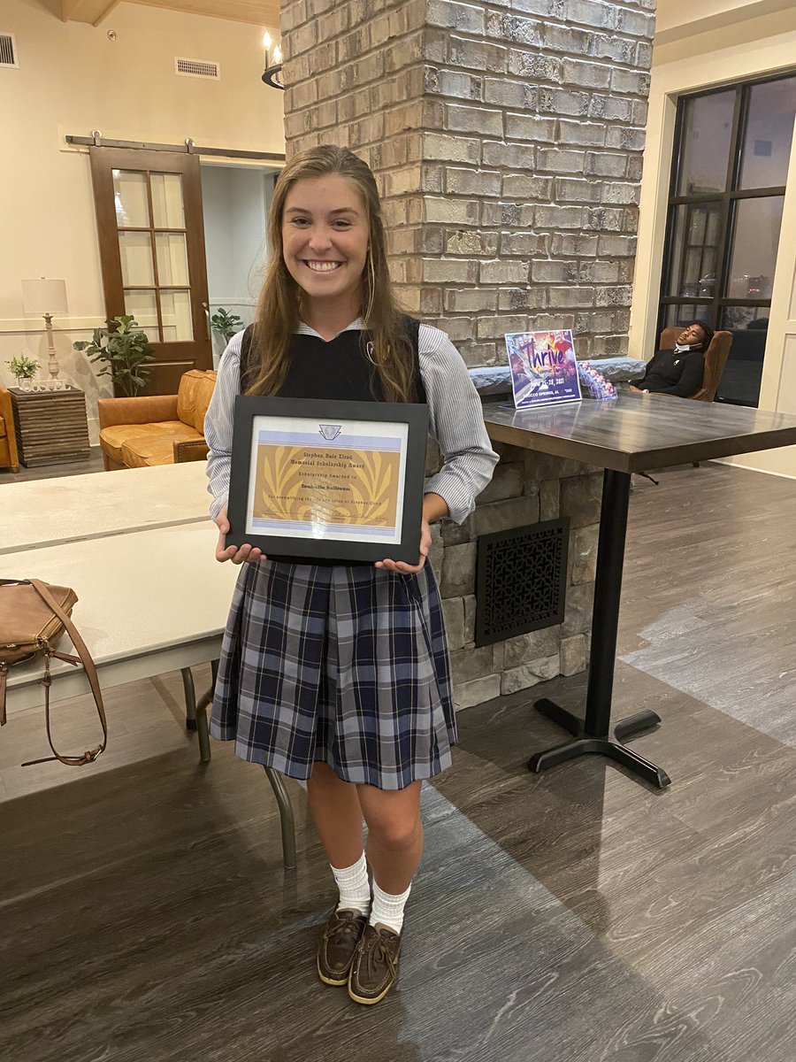 ELCA ATHLETICS (@elcaathletics) on Twitter photo Congratulations to this young lady, Isabelle Sullivan, who won The Stephen Elrod Memorial Scholarship.
This scholarship was started to keep the memory of an extraordinary young man, Stephen Elrod alive, and use his memory as an inspiration to young students. <a href="/ELCAChargers/">ELCA Chargers</a> Congratulations to this young lady, Isabelle Sullivan, who won The Stephen Elrod Memorial Scholarship.
This scholarship was started to keep the memory of an extraordinary young man, Stephen Elrod alive, and use his memory as an inspiration to young students. <a href="/ELCAChargers/">ELCA Chargers</a>