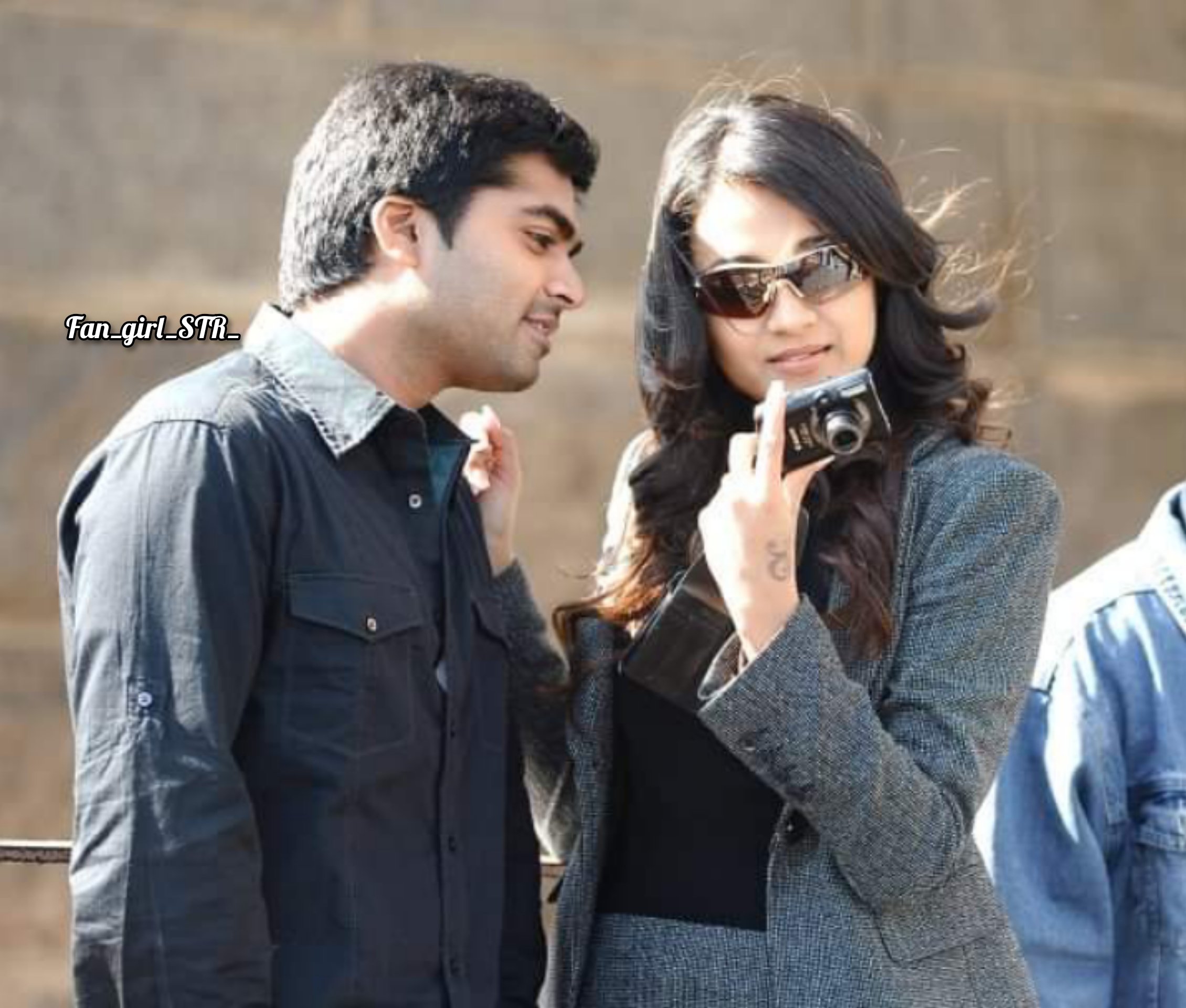 E0g_4upVoAIc5Ie?format=jpg&name=4096x409