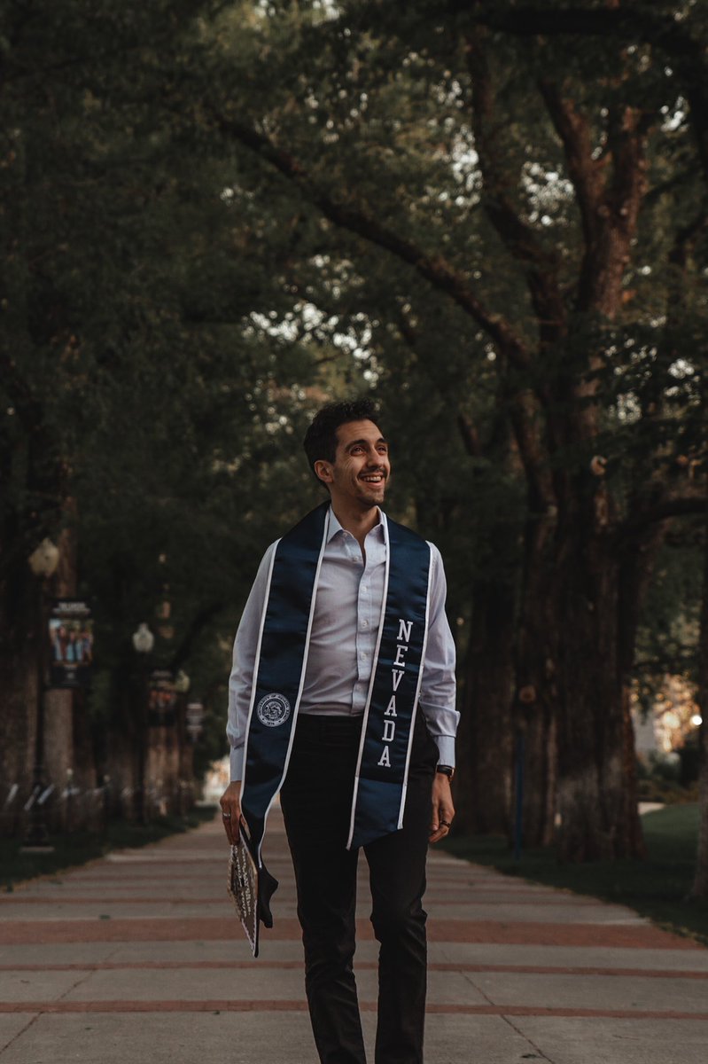 What side does the tassel go on again?🎓  #graduation2021 #twelvemoredays