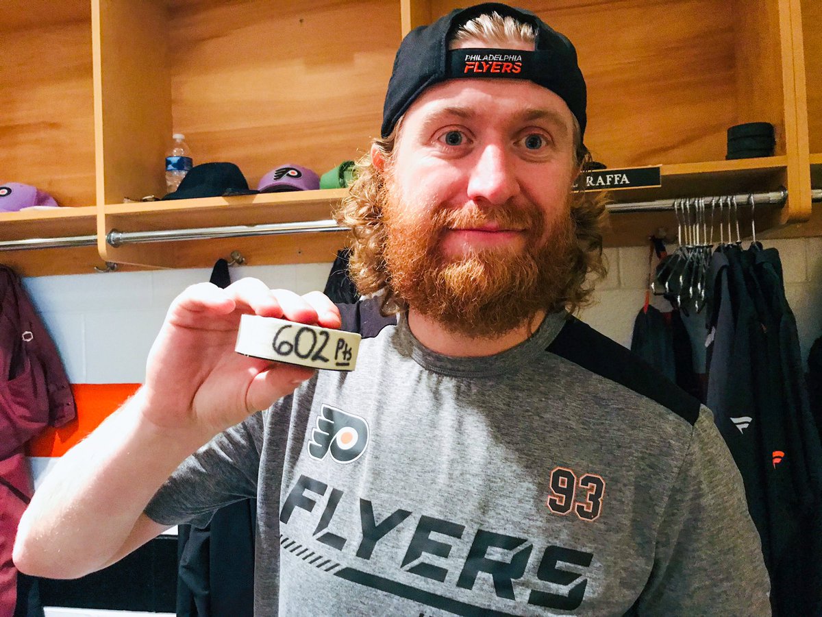 NHLFlyers's tweet photo. 6️⃣0️⃣2️⃣ points and moving into the Top 🔟 all-time for the Orange &amp; Black. 

Congrats, @jachobe! 

#AnytimeAnywhere | #PITvsPHI https://t.co/LuVpZQvKVK