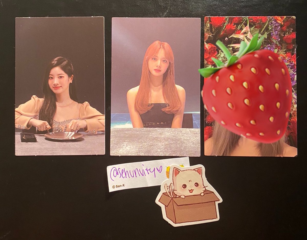 wuvkoo's tweet photo. wtt / wts  // twice 

have: eyes wide open dahyun and tzuyu pcs

want: $6 each or nct/wayv wl below

USA ONLY

please read rules below or i will NOT respond

@TWICE_trades @twicetradeusa @Twicetradeonce @helperkyun @usakpoptrade @twicetradings https://t.co/MlipRwUnbq