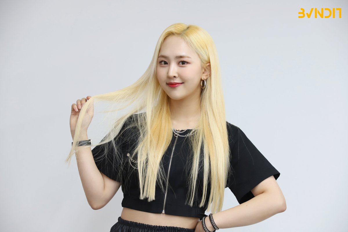 BVNDIT_official's tweet image. [💡] BVNDIT(밴디트) “컴눈명” Dance Cover🎵

JUNGWOO
Coming Soon🖤
2021. 05. 05. 

#BVNDIT #밴디트
#JUNGWOO #정우
#컴눈명