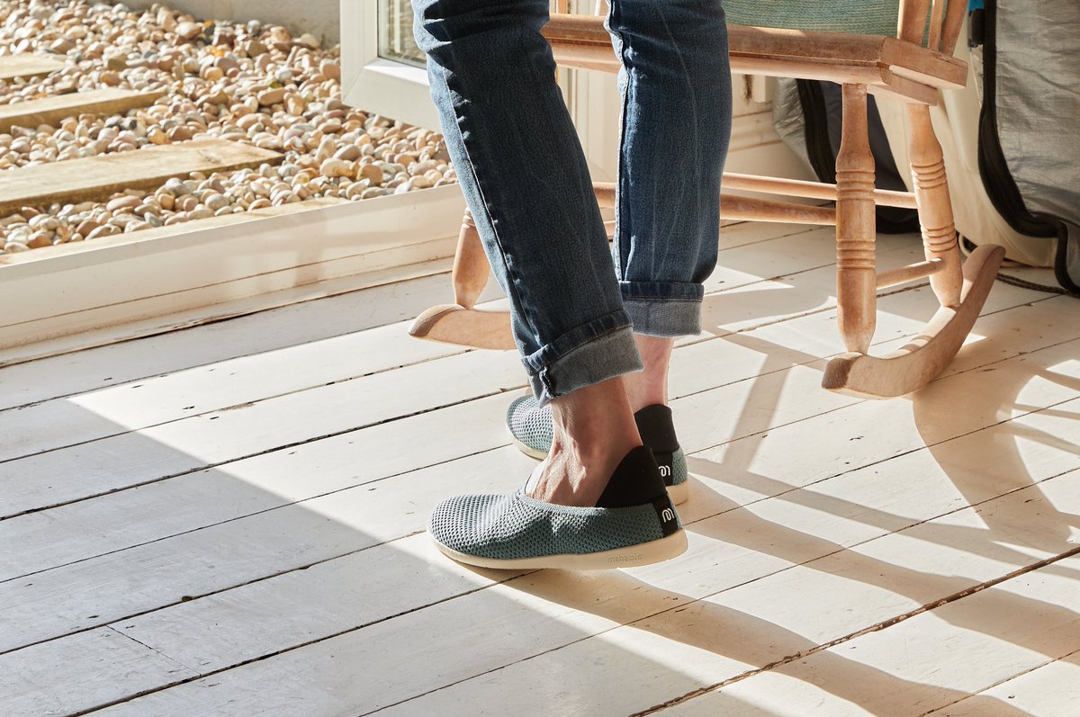 One Minute Brief of the Day: 
Create posters to promote the new ‘breathe’ #SummerSlippers from <a href="/mahabis/">mahabis</a> 

Details:
bankofcreativity.co.uk/blog/omb-mahab…

£400+ in prizes to be won!! RT 🙌☀️