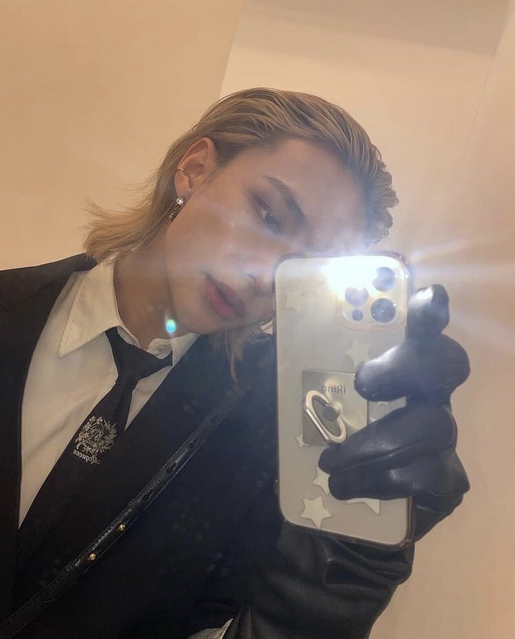 JAIRYLFINLEY's tweet photo. Jairyl Finley Ramirez
   — fil/eng
     — @galaxiaflms's "unconditional "
          au series
     — not new to rp but new acc
     — strictly-ic.
     — interactive. sdms.

     ↻┆♡  to be mutual https://t.co/5zJM50fu0v