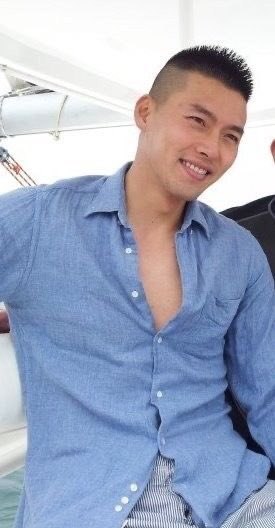 kdrama_menfess's tweet photo. •kdm• mas anang hermansyah??? https://t.co/40qrX1QZqX