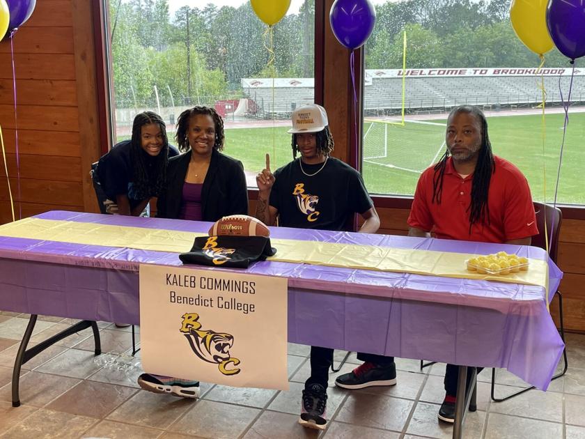 Brookwood celebrates football signees #GwinnettFB bit.ly/3h0PebN