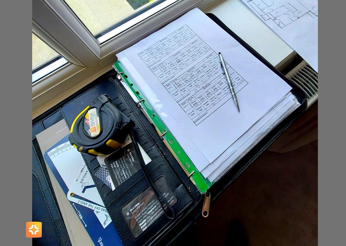 BridgeInteriorC's tweet image. Starting the week surveying!📏
This site had a lot of windows all requiring curtains so our surveyors headed over there to take the measurements. This  ensures the window dressings are perfectly fitted come installation!

#survey #ourteam #onsite #measureup #curtains #blinds