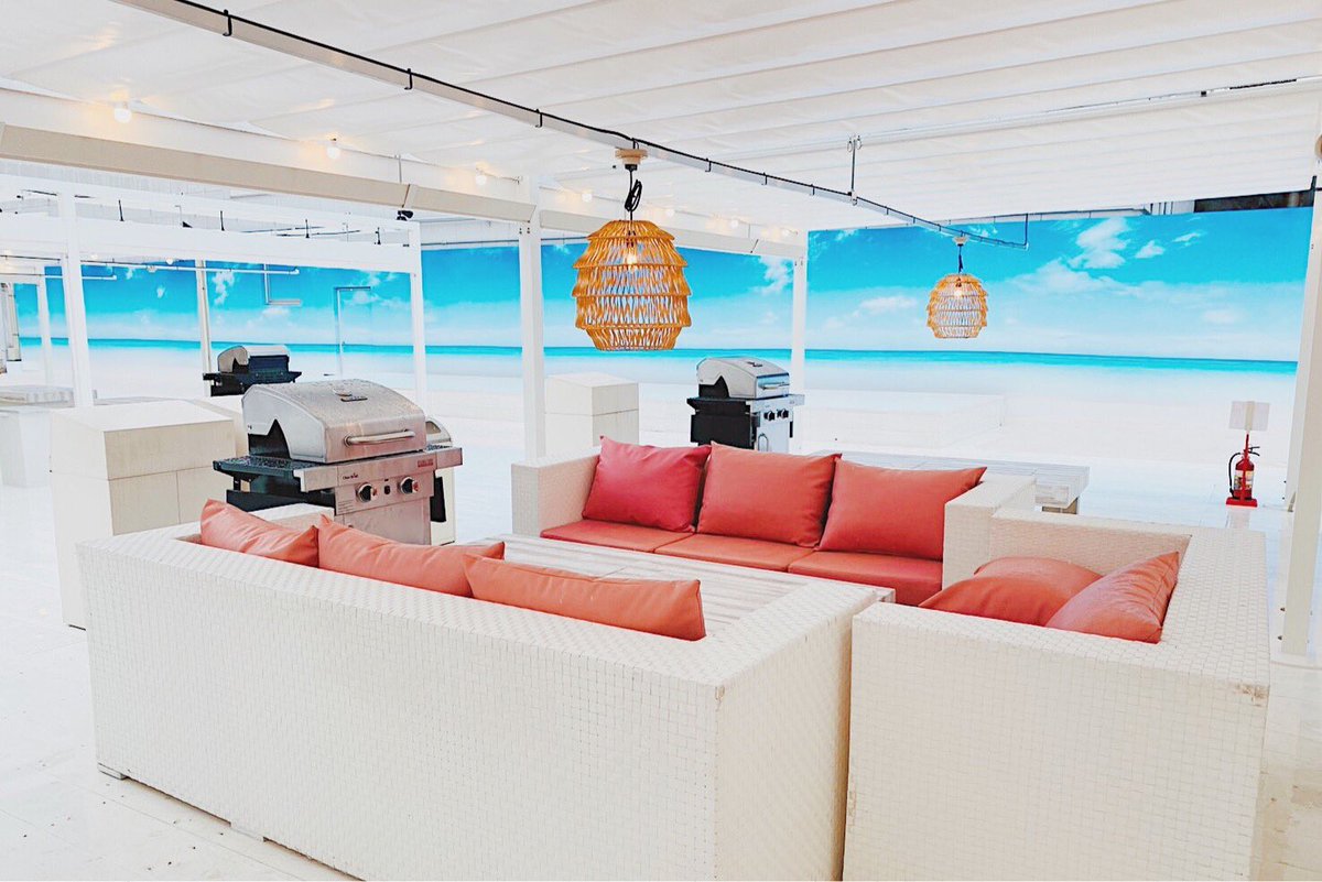 The q Beach The q Beach In Links Umeda 1 3 ヨドバシ梅田タワー 内 Links Umeda リンクスウメダ の屋上にthe q Beachが登場 旅行に行くことが難しいコロナ禍においても 遠出することなくビーチリゾート感を味わうことができます The q Beach The q Beach In Links Umeda 1 3 ヨドバシ梅田タワー 内 Links Umeda リンクスウメダ の屋上にthe q Beachが登場 旅行に行くことが難しいコロナ禍においても 遠出することなくビーチリゾート感を味わうことができます