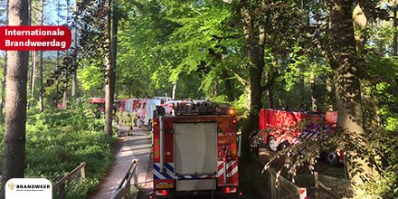 Het is vandaag Internationale Dag van de Brandweer. Brandweermannen en -vrouwen geëerd die elke dag hun leven in gevaar stellen om levens en eigendommen te redden. Er wordt stilgestaan bij degenen die tijdens hun werkzaamheden om het leven zijn gekomen. Dank voor jullie inzet!