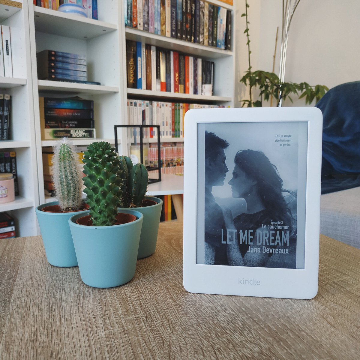 #Chronique sur le roman Let Me Dream : Le cauchemar de <a href="/Jane_Devreaux/">Jane Devreaux</a> 💚
Un troisième tome à la hauteur de mes attentes et des autres tomes avec lequel j'ai passé un merveilleux moment. 📖
 >>fifty-shades-darker.fr/2021/05/let-me…