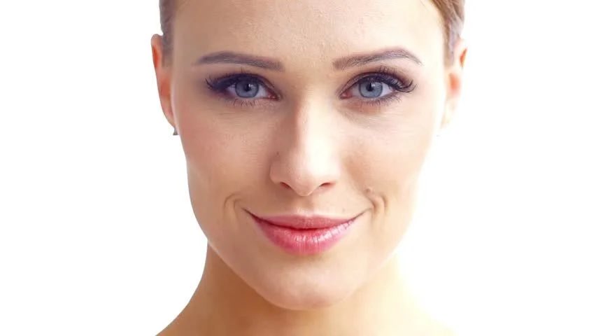 RexPrescribing's tweet photo. Universkin is a globally recognised brand, created by HCPs, for HCPs. With a potent serum base, 19 active ingredients that create 1.8 million combinations, this prescriptive skincare range provides a bespoke solution to treat all skin types. Contact us for more information https://t.co/aF90xHgGcN