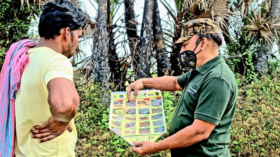 The GREEN MERCY Team also launched Snake Bite Mitigation Awareness Campaigns in Rural Areas of Srikakulam District, Northern  Andhra Pradesh in joint Collaboration with: 
@egws_wildlife
 #madrscrocodilebanktrust
@GREENMERCY6 
@AP_Forest