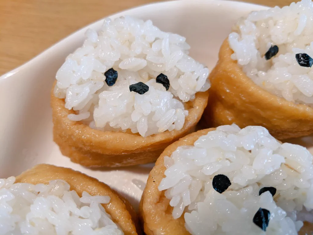 いなり寿司ならぬ、いぬり寿司が誕生！簡単に作れて少しブサかわな所が可愛すぎる！！