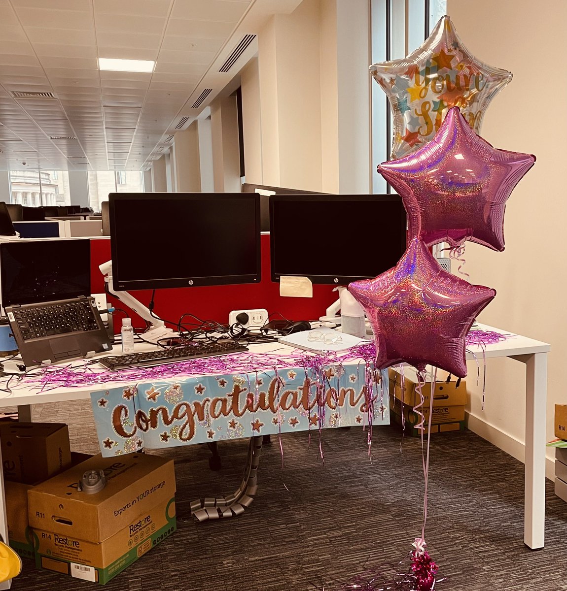 What a lovely surprise finding this on my first day as a qualified solicitor with <a href="/irwinmitchell/">Irwin Mitchell</a>! Delighted to be qualifying into such a fantastic firm and team (and thanks to @DanielMatchett1 for the decorations!) ✨