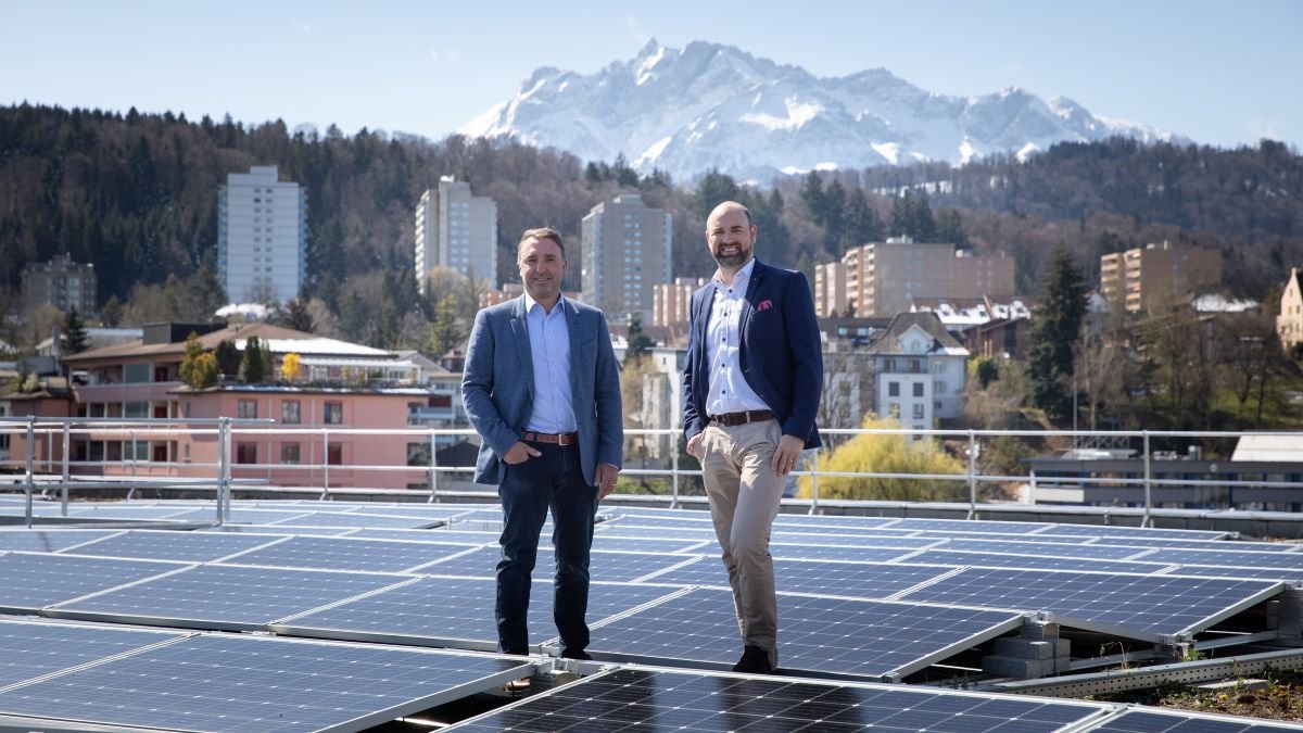 CKW_Luzern's tweet image. CKW stärkt mit dem Kauf von Solarville AG den Solarbereich. Mit dieser gezielten Ergänzung wird das eigene Solargeschäft auf die Nordost- und Nordwestschweiz erweitert.

#solar #photovoltaik #erneuerbareenergien

Zur Medienmitteilung: ow.ly/xsQC50EE1u2