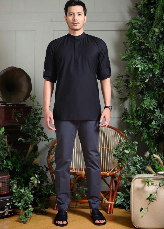 faithluvvvv's tweet photo. Kurta Fattah still available chuols..nak hensem mcm bamTah masa rasa nnti go grab it now!
#Fattahamin #KurtaFattah
#FAZBULOUS.COM
@fattahamin https://t.co/SHy1NXB2xB