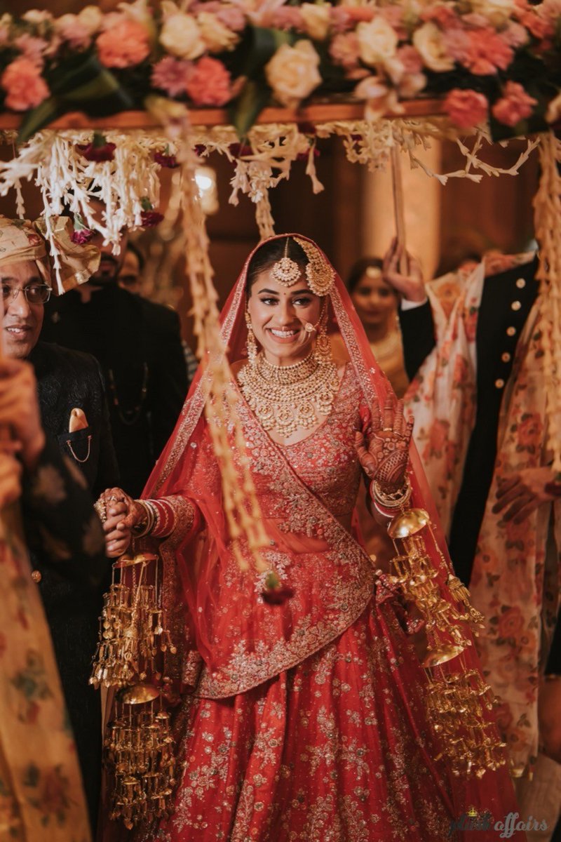 WeddingsAtTaj's tweet photo. Nupur and Shubham celebrated their beautiful wedding @tajpalacedelhi!
Decor - Mistique Events
Photography - @plushaffairs
@TajHotels
#TimelessMarriages #TimelessMoments #TimelessMomentsAtTheTaj #Weddings #WeddingSeason #WeddingGoals #TajMahal #WeddingPhotography #CoupleGoals https://t.co/mDIVMnYKAS