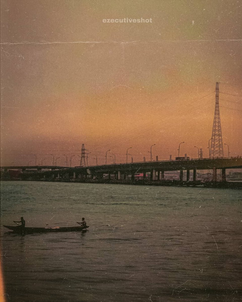 ezecutiveshot's tweet photo. 03/05/21
#ybe #Lagos #eze #lagosnigeria #lagosbridge #streetphotography #eko #musk https://t.co/TUrGRq5vCx