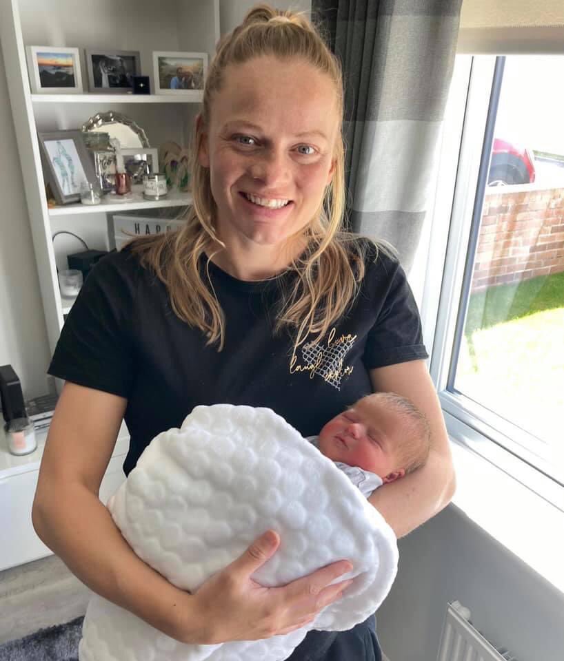 Congratulations to <a href="/BrownieMaxwell/">Claire Maxwell (Brownie)</a> and her husband Chris on the birth of their beautiful little girl Lucy on 29th April. We all can’t wait to meet her 😍
