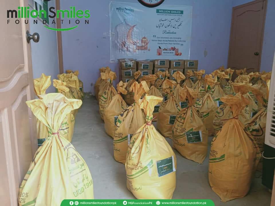 ladyboss_umaima's tweet photo. Finding the right trustees is a process... but now its that much easier

#MSFSpreadingSmilesInPakistan https://t.co/cYftBn6lI1