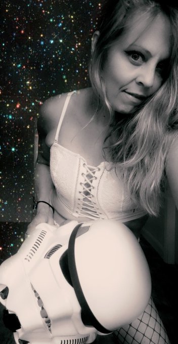 #MayThe4thBeWithYou https://t.co/VRjjM4K8Sg<a href="/tag/maythe4thbewithyou"class="tags">#MayThe4thBeWithYou</a>