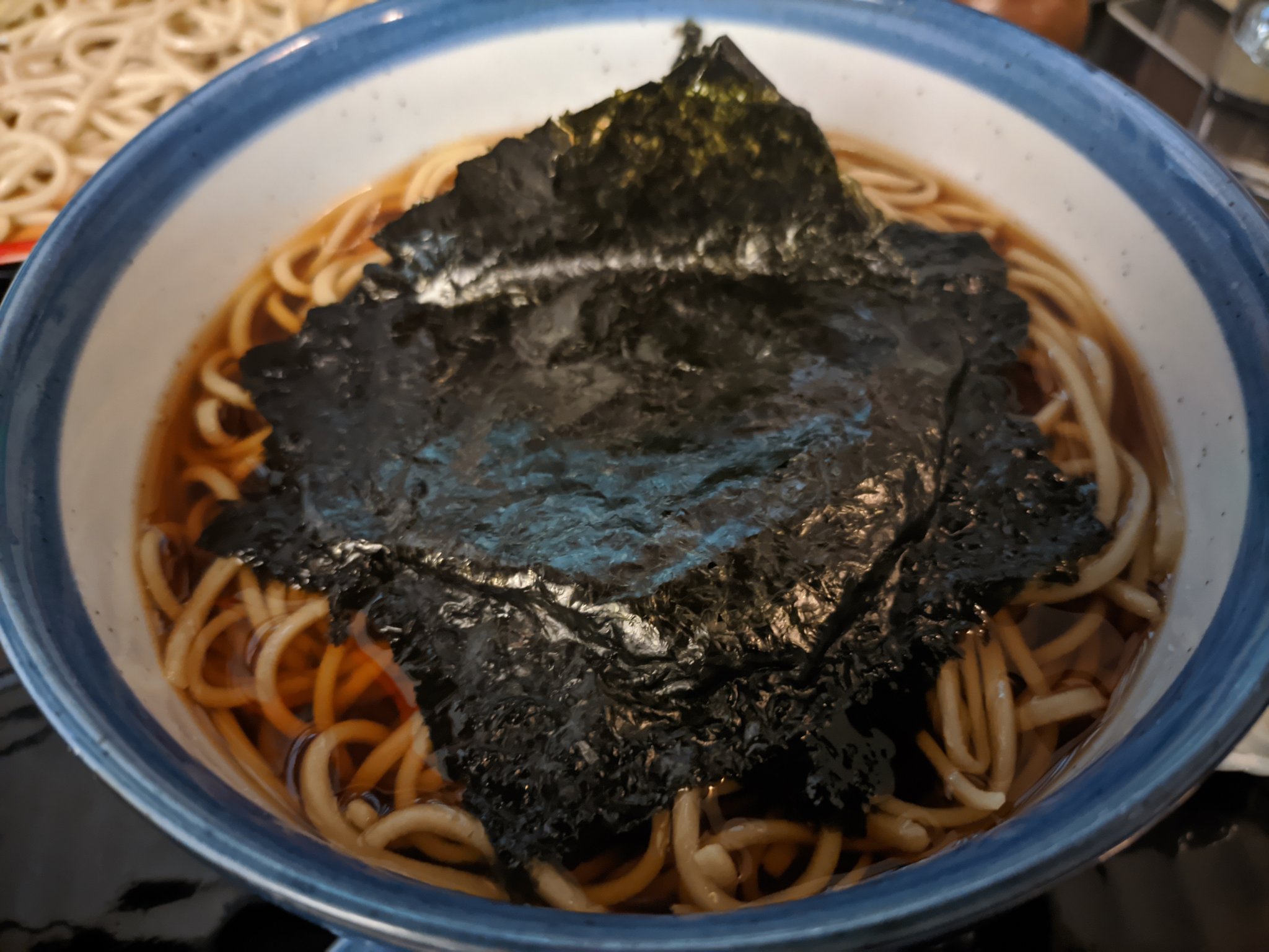 ユウ 昨日鈴本の寄席を聴いたので 今日は蕎麦 花巻にしっぽく で名前はよくきく花巻 時そばだと絶対に頼まれないけど 海苔の香りが良くて美味いんですよ花巻 落語 時そば 花巻そば 神田まつや T Co B9qwoyonf2 Twitter