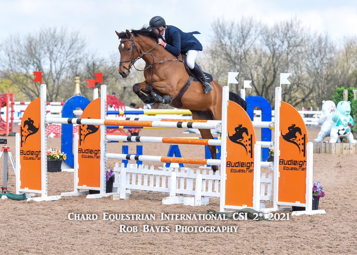 paulcrago's tweet photo. Successful Chard CSI 2* international.
Placings every day including world ranking Grand Prix.
Thanks to owners Wendy James,Bonny Harrison, Sam Garry and Emily Renauf and our supplier of all things equestrian #sporthorsesupplies https://t.co/KLAUrYDw0c