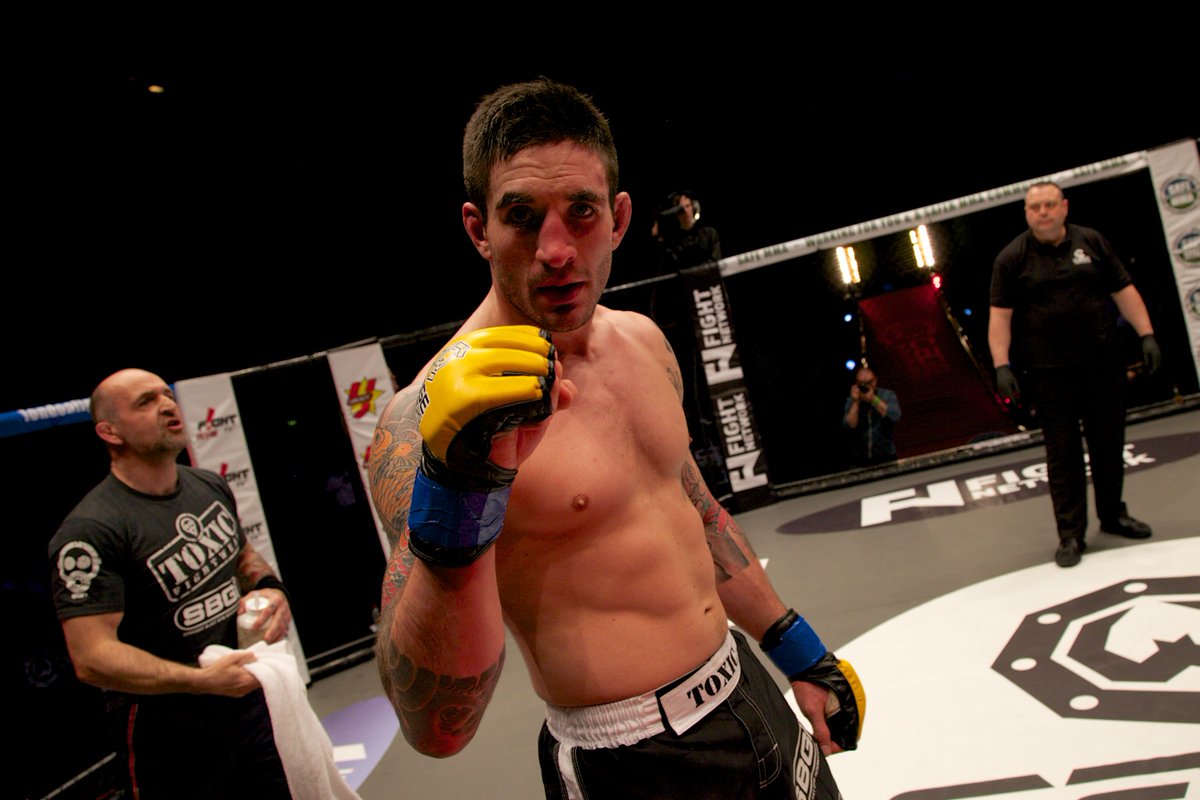 Cage Warriors tweet media