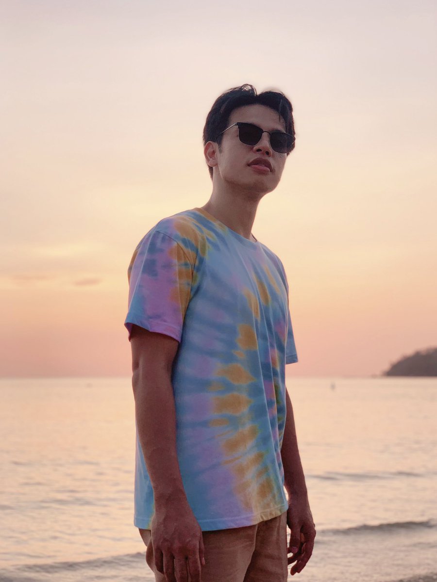 RennielCastro's tweet photo. Watch the sunset and see glimpses of the golden streets of heaven! 🌅 https://t.co/uNbRLlraQ9