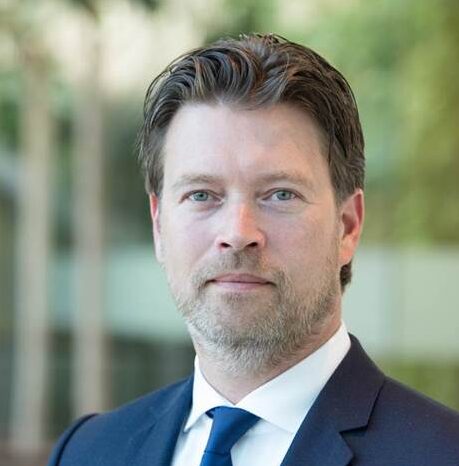 Harry Wientjens is per 1 mei de nieuwe voorzitter van de <a href="/EconomicBoardTH/">Economic Board The Hague</a>. Sinds 2018 is Harry boardlid van de EBTH en neemt nu de voorzittershamer over van <a href="/Henk_Kool/">Henk Kool</a>. 

economicboardthehague.org/nieuws/nieuwe-…