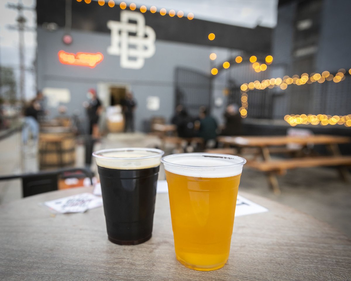 Give in to the dark side, or the light? ✨ We'll skip the far, far away part and invite you to Boomtown, open from 5-10pm and conveniently located less than 12 parsecs away.

#Maythe4th be with you 🤓

#DTLA #CraftBeer #LABrewery #LABeer #ArtsDistrictLA
